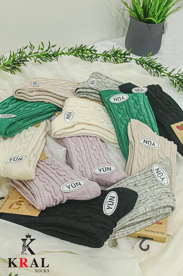 Kadın Yün Çorap (4 Çift) Kışlık  Termal Etkili Soft Yünlü Doku - 6