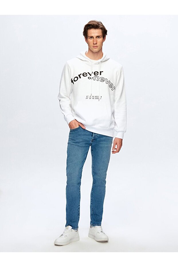 Slogan Baskılı Kapüşonlu Beyaz Sweatshırt - 2