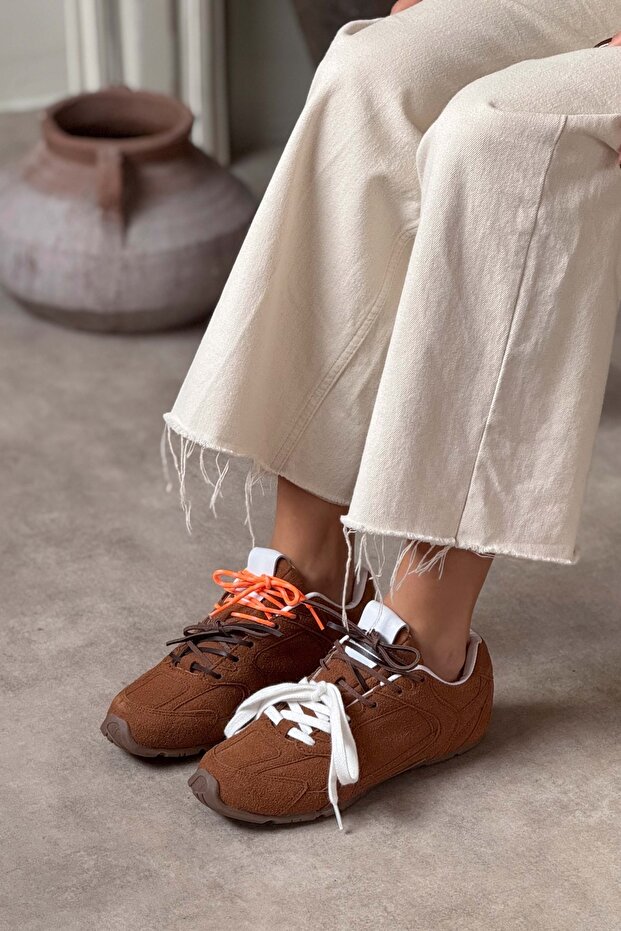 Bellini barna velúr lapos talpú női fűzős sportcipő - 7