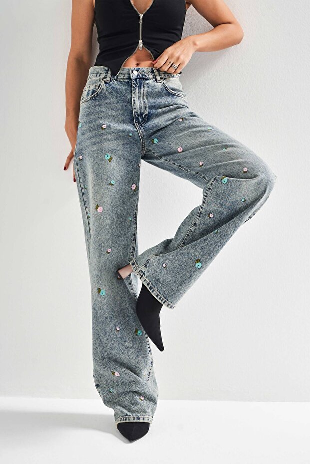 Women's Denim Color 4S5-65 Floral Embroidered Loose Fit Mid Waist 100% Cotton Denim Jean