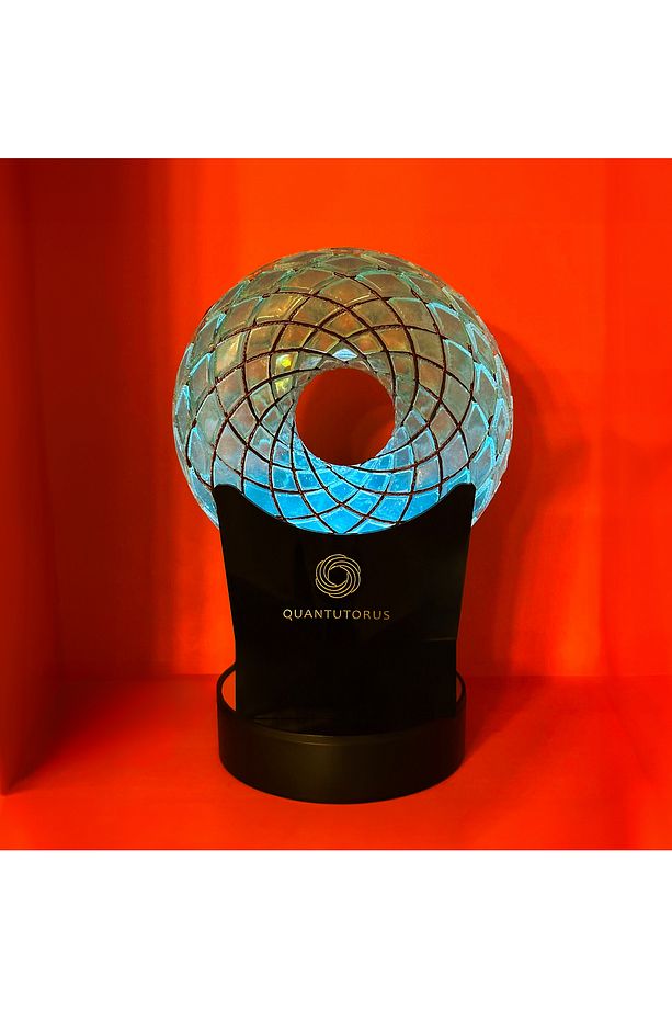 Buz Mavisi Torus, 20 cm çapında epoksi torus - 1