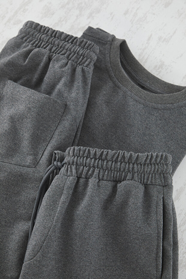 Antrasit Oversize/Geniş Kesim 3 Parça T-Shirt/Şort/Eşofman Altı Eşofman Takımı TEDSS25EM00000 - 4