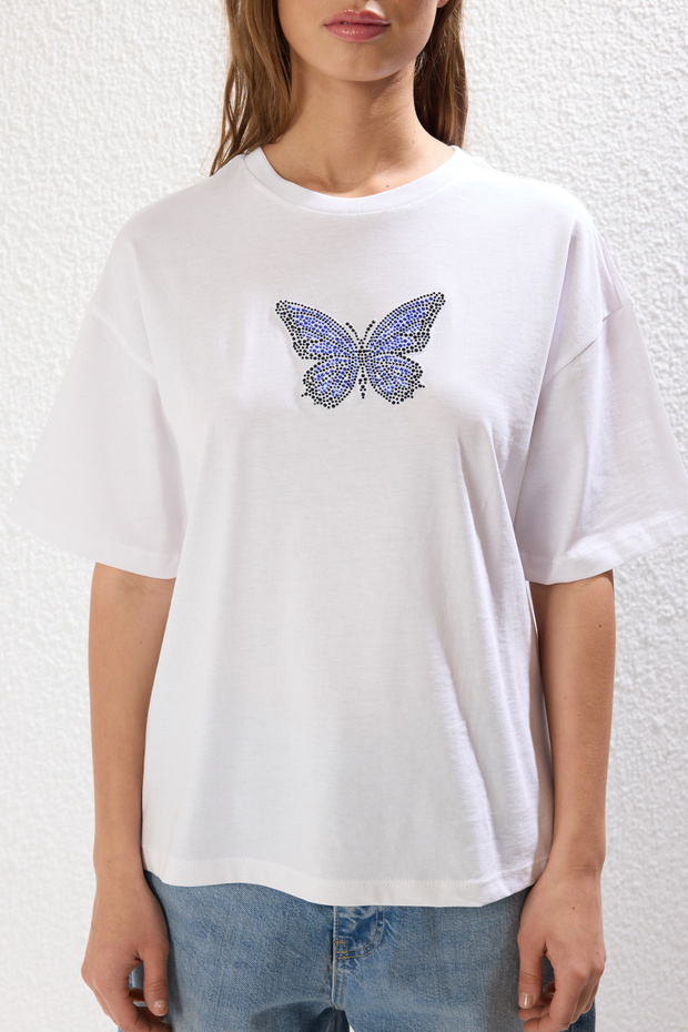 Beyaz %100 Pamuk Relaxed/Rahat Kalıp Nakışlı  Örme T-Shirt TWOSS25TS00098 - 3