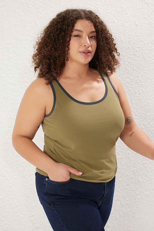 Plus Size Khaki Pool Collar Modal Undershirt with Keys - Tbbss25Cv00010 - 1