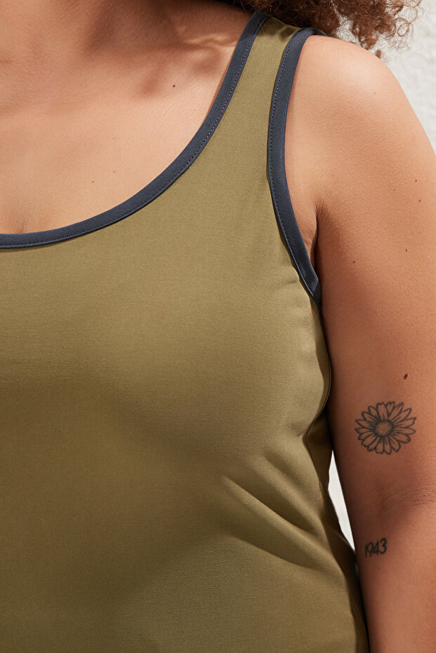 Plus Size Khaki Pool Collar Modal Undershirt with Keys - Tbbss25Cv00010 - 4