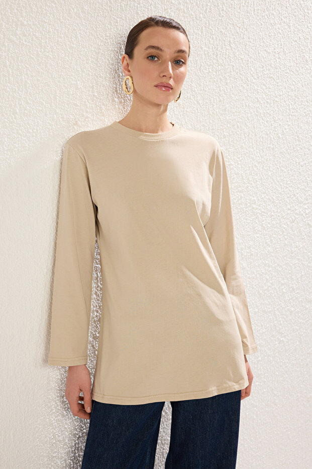 Ten Bej Uzun Kollu Yırtmaç Detaylı Ekstra Geniş Oversize Örme T-Shirt TCTSS25RT00000 - 2