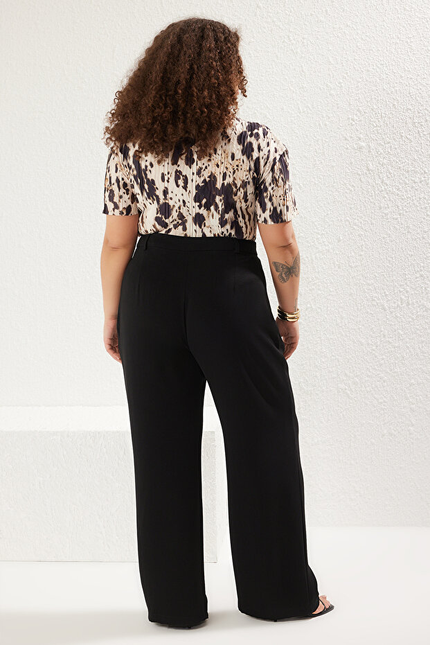 Černé dvojité plisované tkané kalhoty s vysokým pasem a širokými nohavicemi TBBSS25AR00021 - 12