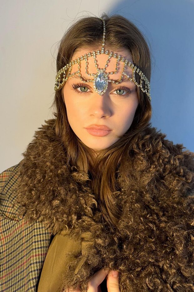 Gold Color Stone Detailed Forehead/Henna Accessory