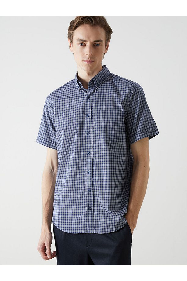 LCWAIKIKI Classic Regular Fit Kısa Kollu Ekose Erkek Gömlek - 1