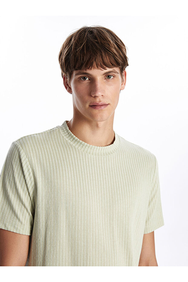 Esvab • Modern & Distinctive Zero Roba Collar Short Sleeve Men's Textured T-Shirt