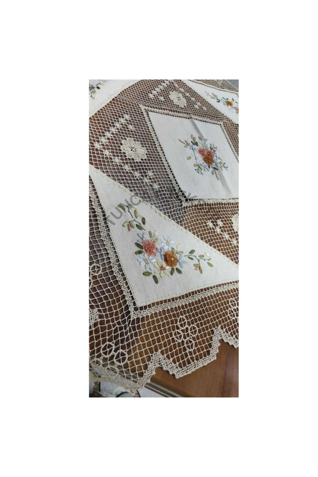 مسمار الشريط الأصلي - مفرش المائدة - 3