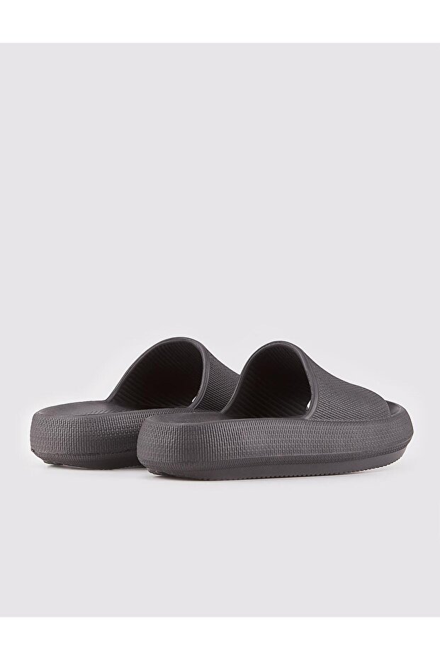 Kadın Siyah Düz Terlik - 3