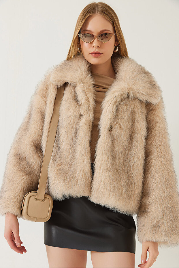 Women's Beige Gray Collared Faux Fur Lined Coat 38120 60251969