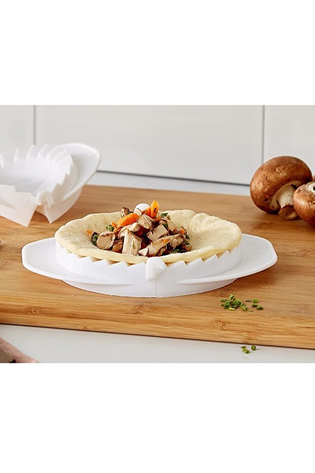 4 Pcs Set Plastic Dumpling Maker Dough Cutter - 4