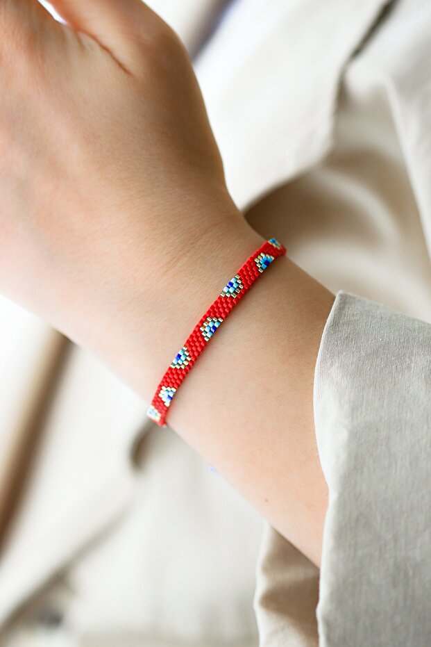 Ka-026 Miyuki Bracelet - Half Evil Eye Series - Full Lap - Chain Closure - Red