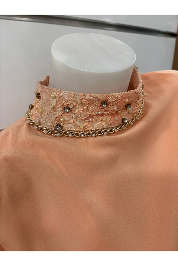 Dantel Detaylı Bluz - 2