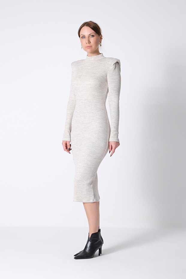 Boğazlı Triko Elbise - 3