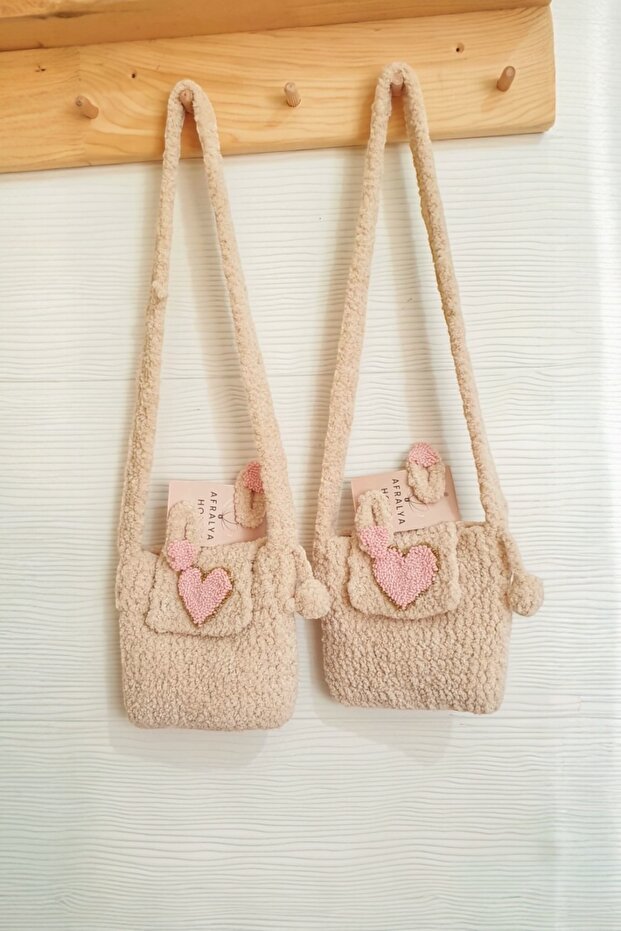 Plush Bag Cute Fluffy Bag and Buckle Set Girl's Bag Kindergarten Nursery Bag