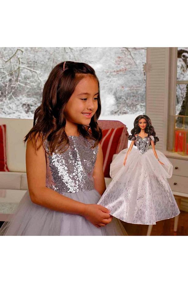 Barbie 2021 Mutlu Yıllar Bebeği Gxl20 - 7