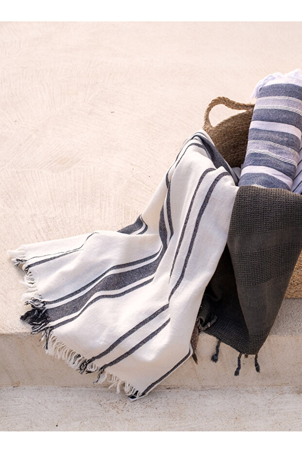 Earth Stripe Peshtemal Black 90X175