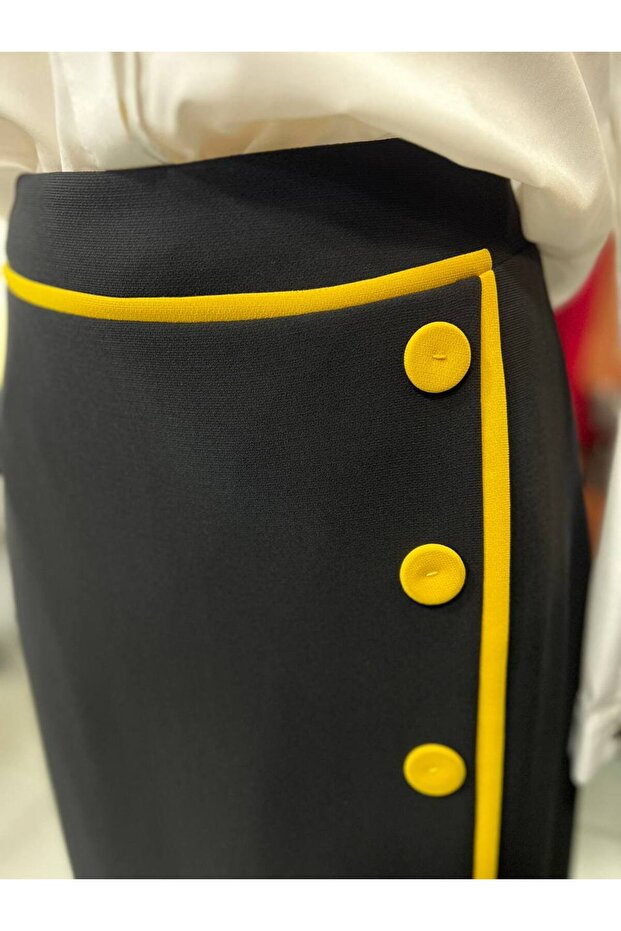 Düğme Detaylı Etek - 2