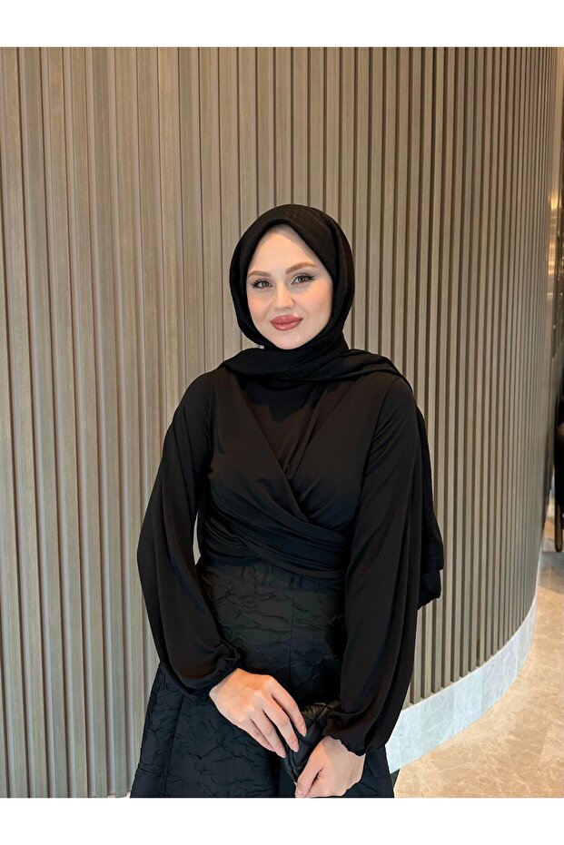 Çift drapeli bluz - 1