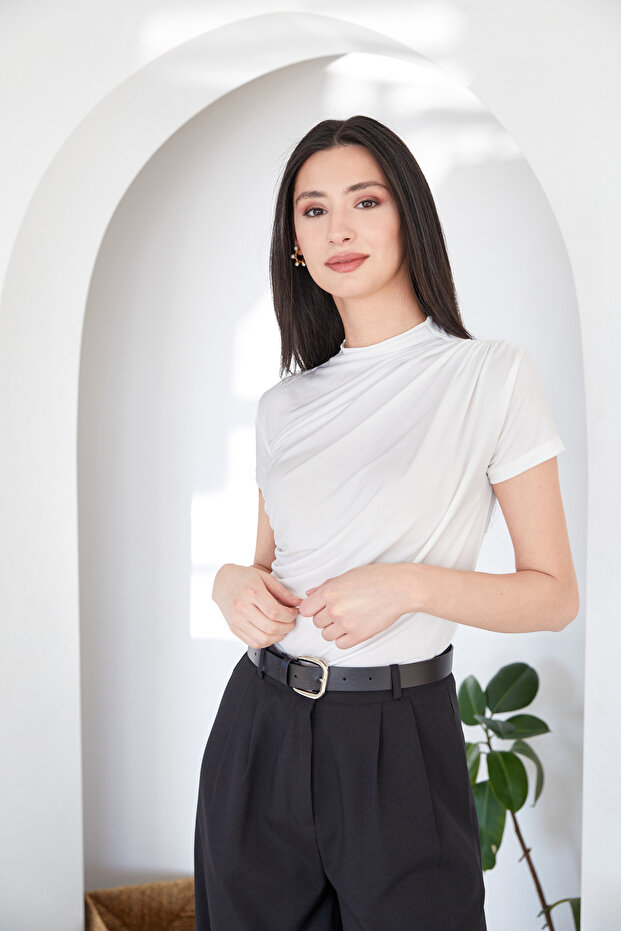 Basic Yanları Büzgülü Bluz - 1