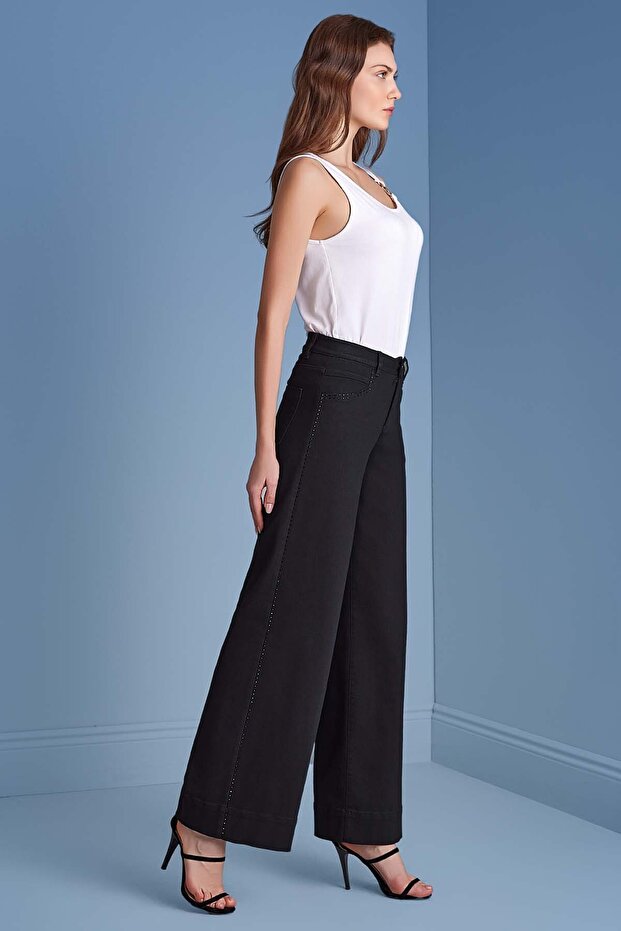 Kolsuz Beyaz Örme T-Shirt - 4