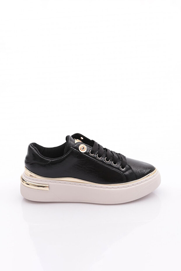 2557 Women's Lace-Up Sneakers with Stripe Detail