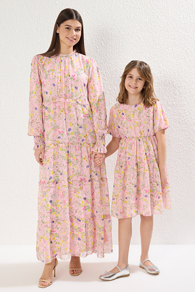 Pembe Kız Çocuk Mini Me Çiçekli Dokuma Anne-Kız Elbise TKDSS25EL00056 - 1
