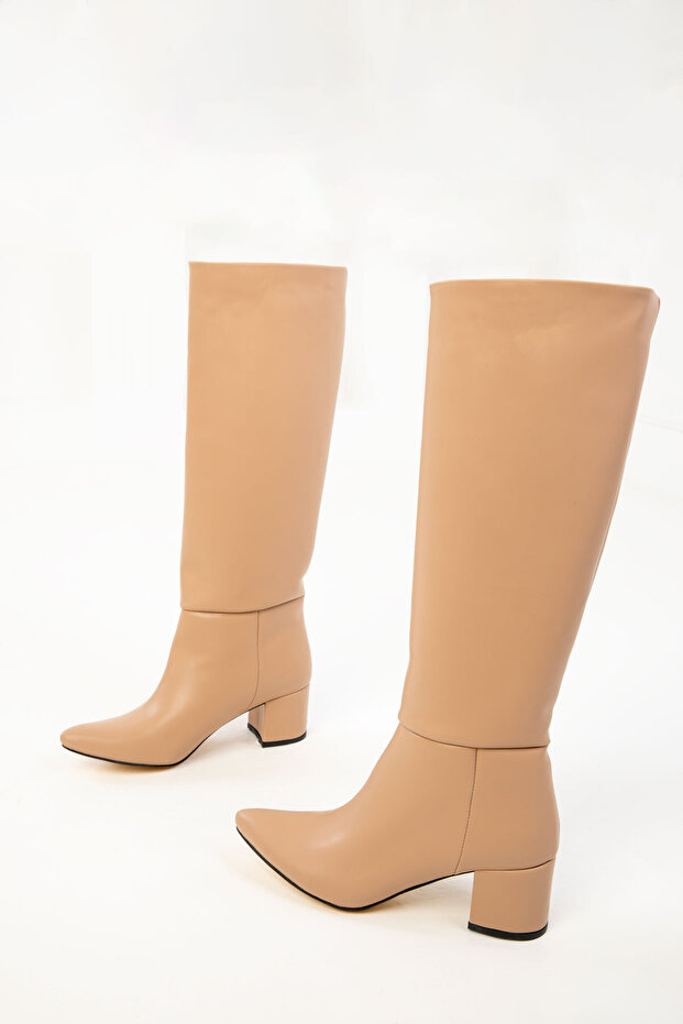 Nackte Damenstiefel 18355 - 2