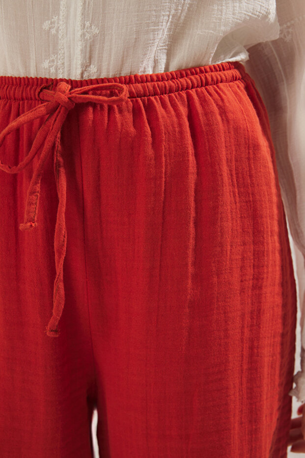 Koyu Kırmızı Müslin Beli Lastikli İnce Kumaş Wide Leg/Geniş Paça Dokuma Pantolon TWOSS25PL00067 - 6