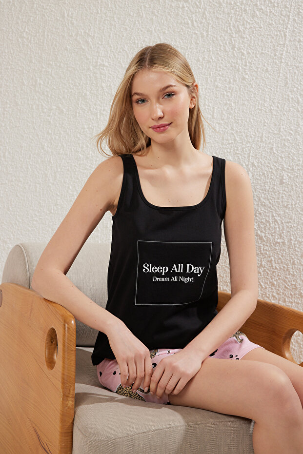 Siyah %100 Pamuklu Hayvan Desenli Sloganlı Şortlu Örme Pijama Takımı THMSS25PT00171 - 2