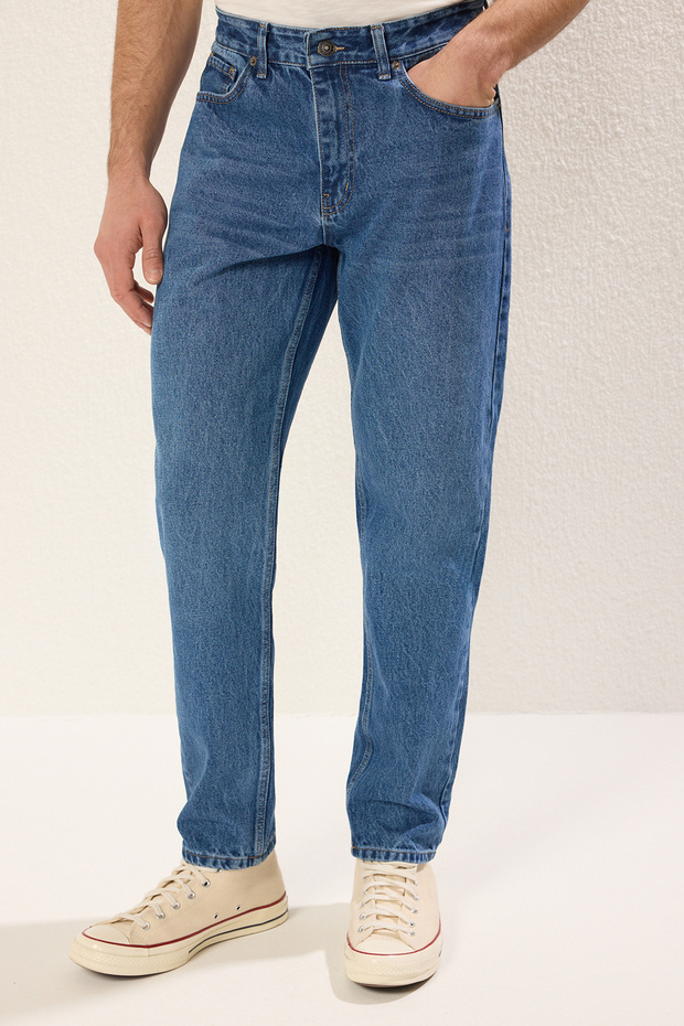Orta mavi %100 Pamuk Essential Fit Jeans Kot Pantolon TMNAW23JE00104 - 3