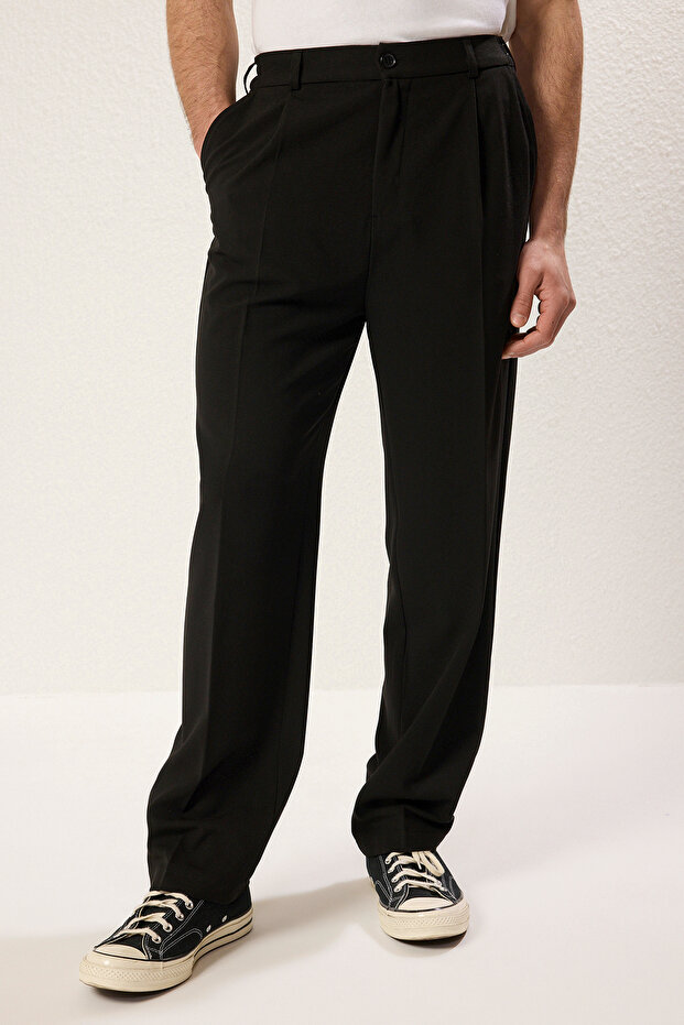 Siyah Wideleg Baggy Rahat Kalıp Dokuma Kumaş Pantolon TMNSS25PL00009 - 1