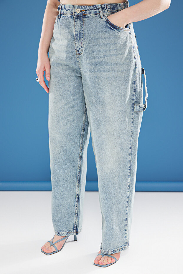 Açık Mavi Beli Ayarlanabilir %100 Pamuk Non-Stretch Büyük Beden Baggy Jean TBBAW25CJ00034 - 3