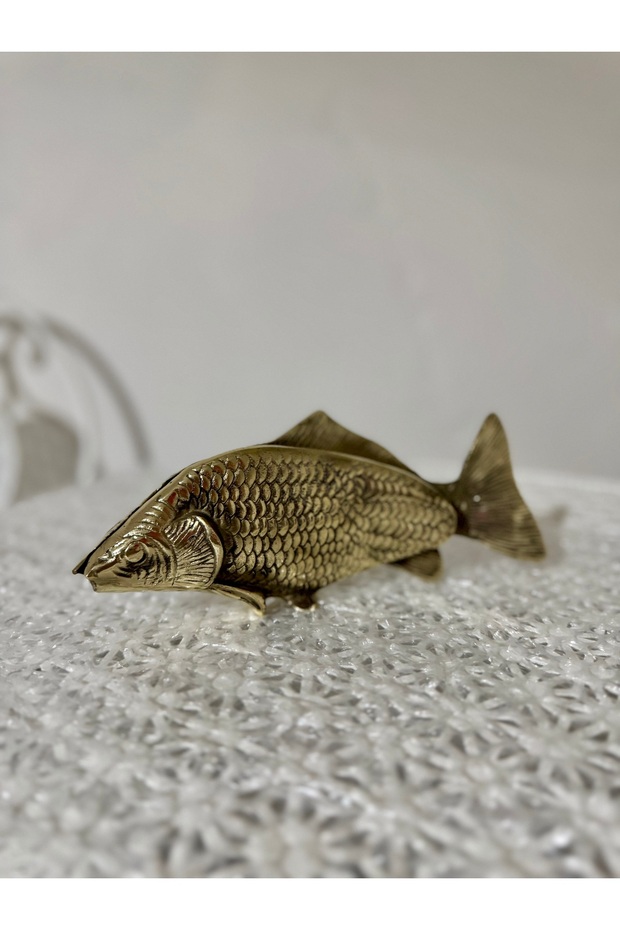 حامل مناديل على شكل سمكة نحاسية من ESTERHOMEDECOR