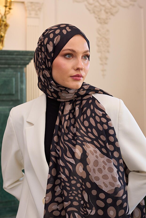 Shape Pattern Thin Cotton Shawl - 2