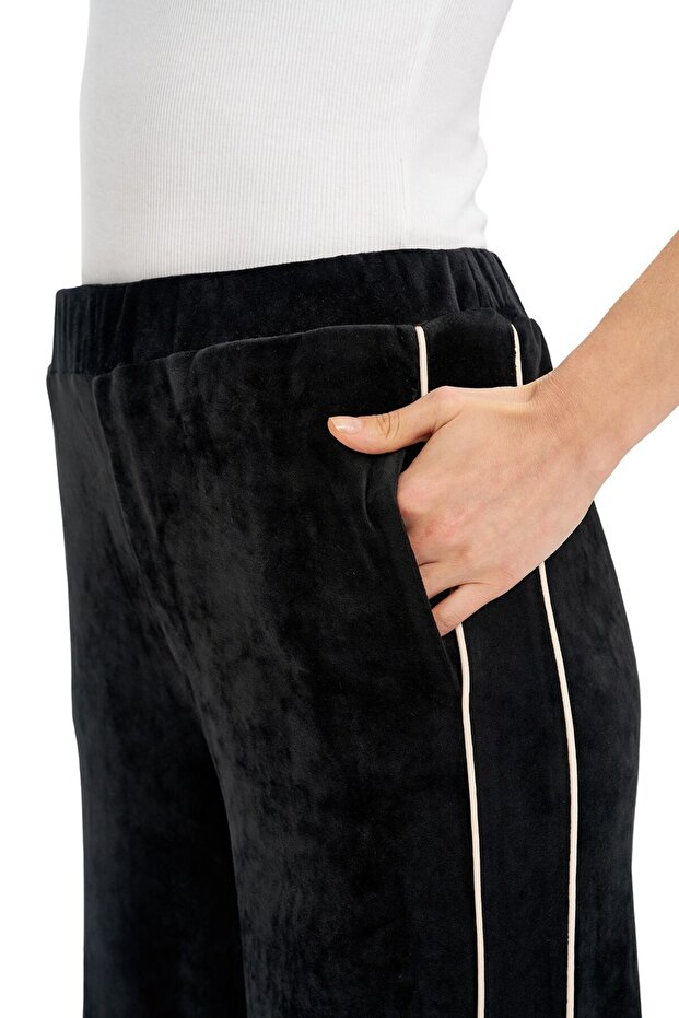 Dik Yaka Çizgili Sweatshirt - 8