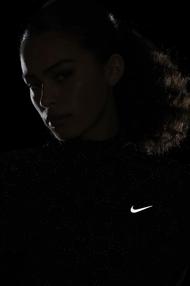 Dri Fit Swift Element 1/4 Zip Running Womens Kadın Çeyrek Fermuarlı Reflektörlü Sweatshirt Siya - 4