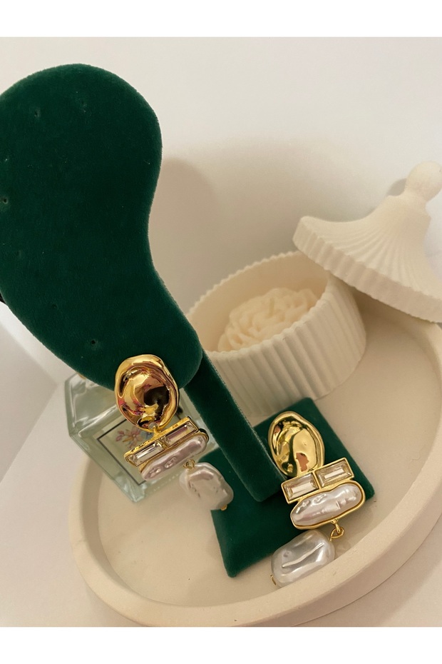 أقراط اللؤلؤ - 1