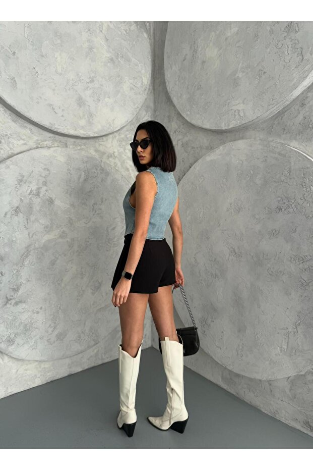 Buttoned V-Neck Denim Vest - 8