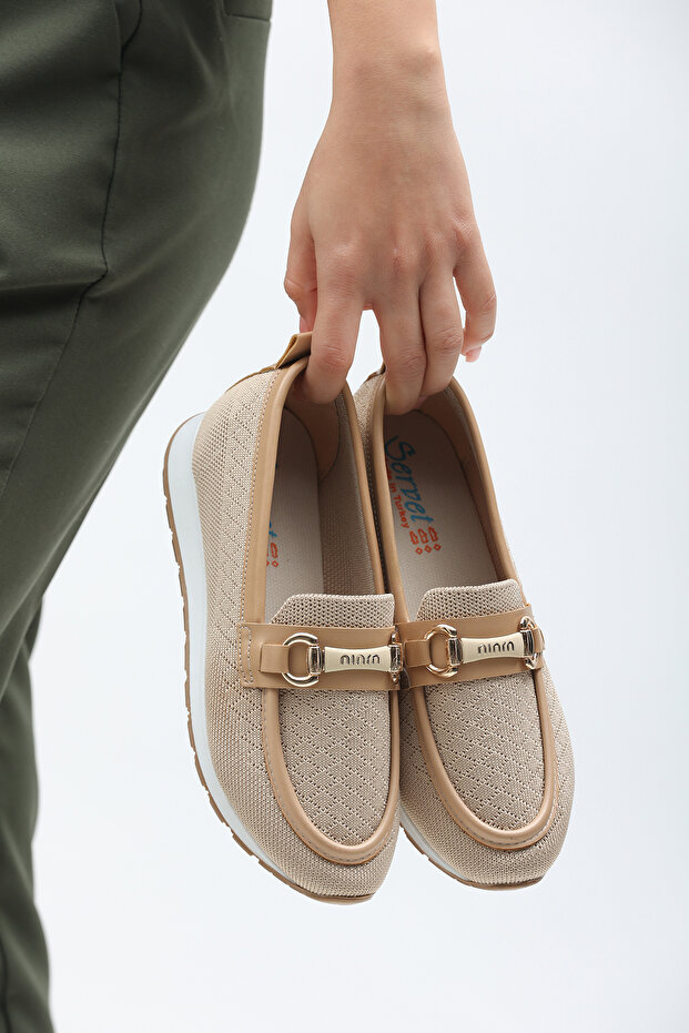 حذاء NINRU بإبزيم محبوك - 1