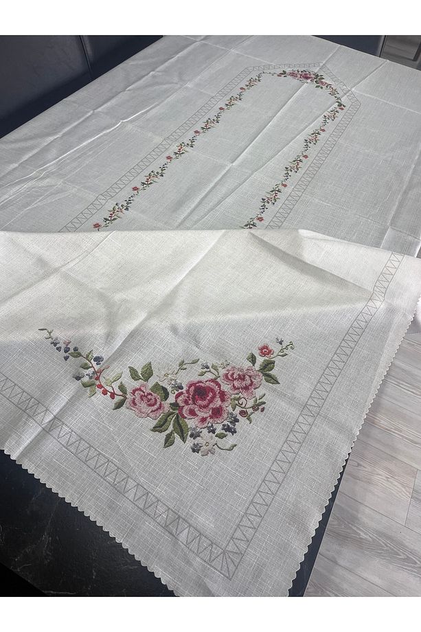 Çiçek Desenli Dertsiz Yemek Masası Masa Örtüsü (160X220) - 3