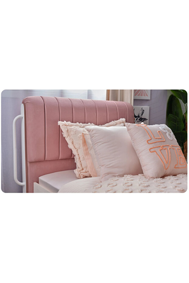 Linda Baza Başlığı 100'Lük - 3