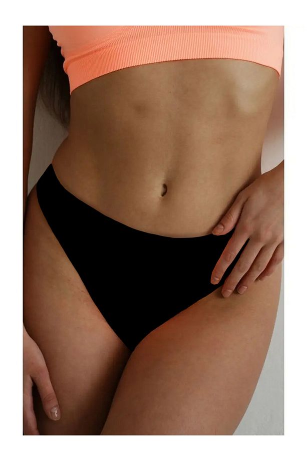 Navelli Model Seamless Örme Model Düz Desensiz Külot String Siyah Renk - 1