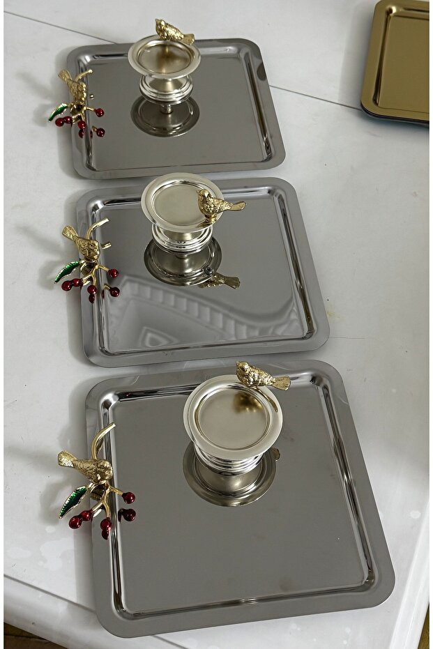 ÇELİK KARE 3 ADET KUŞLU SUNUM TEPSİSİ VE GÜMÜŞ KUŞLU MAKARONLUK 3 ADET - 3