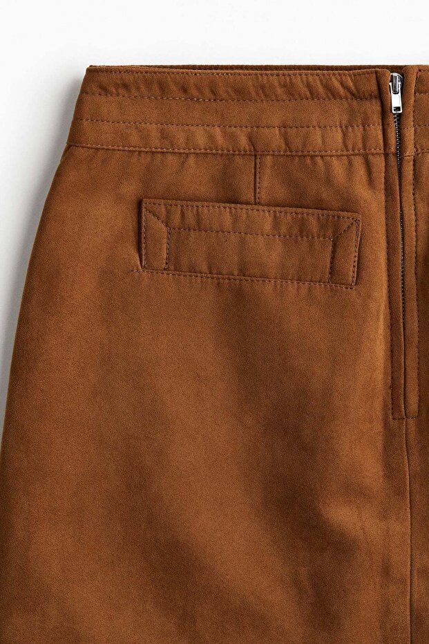 تنورة قصيرة - 2