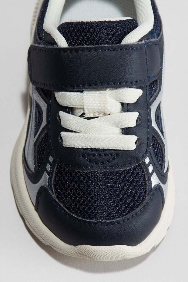 المدربين - 1