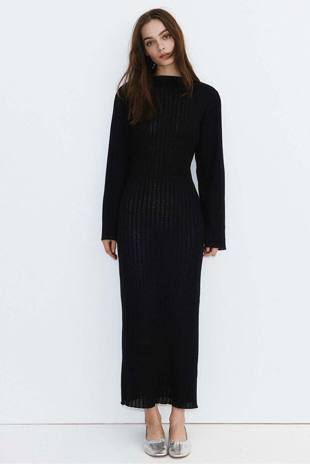 Hole-patterned maxi dress - 4